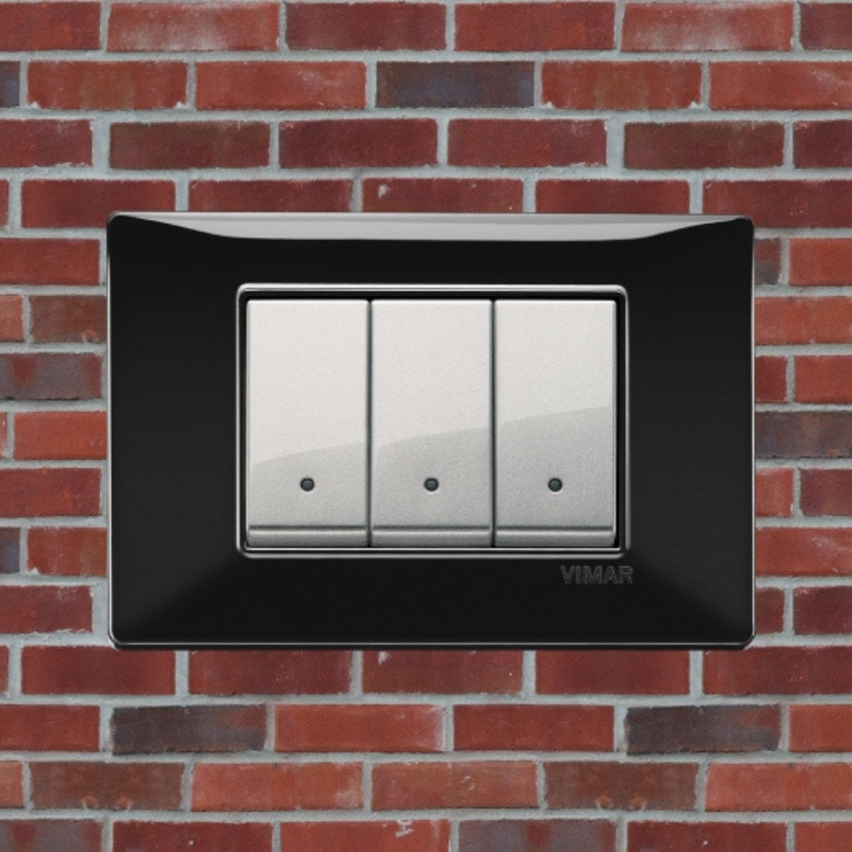 Vimar Plana Plastic 3 Gang Switch - Black - 16A - PHOTO 17