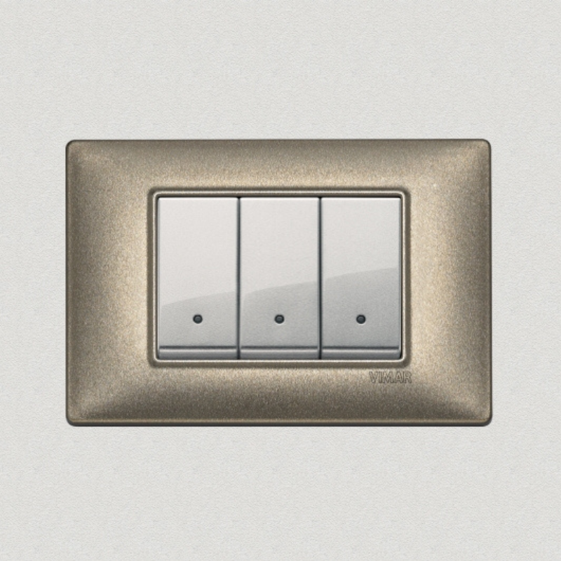 Vimar Plana Metal 3 Gang Switch - Brushed Aluminum - 16A - PHOTO 12