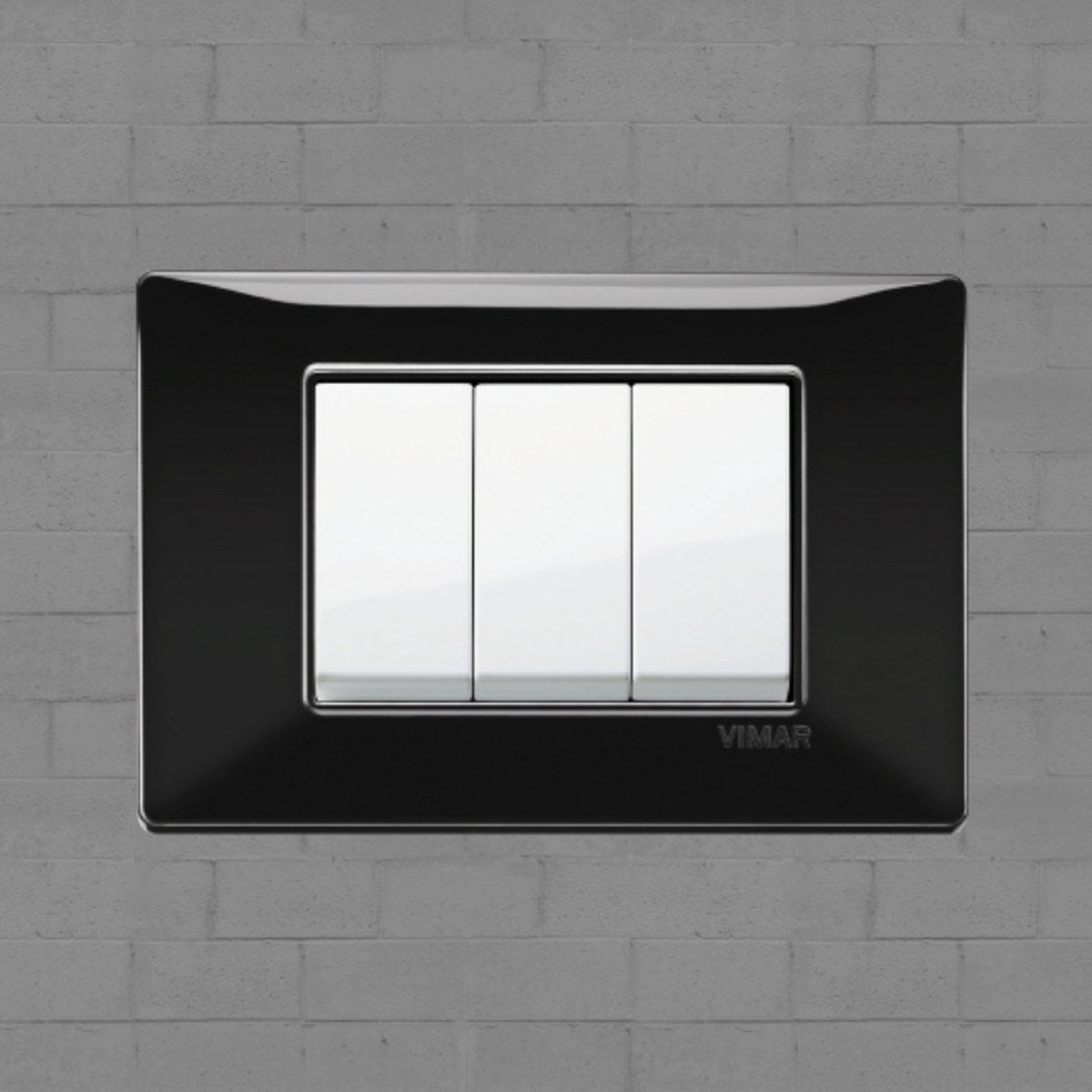 Vimar Plana Plastic 3 Gang Switch - Black - 16A - PHOTO 8