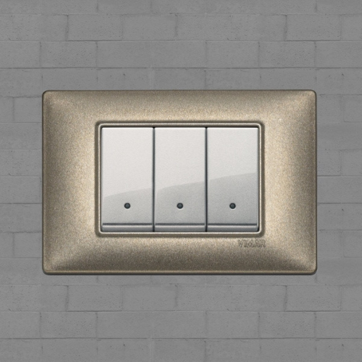 Vimar Plana Metal 3 Gang Switch - Metallic Bronze - 16A - PHOTO 2