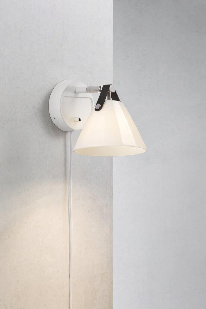Nordlux Wall Strap 15 White glass made