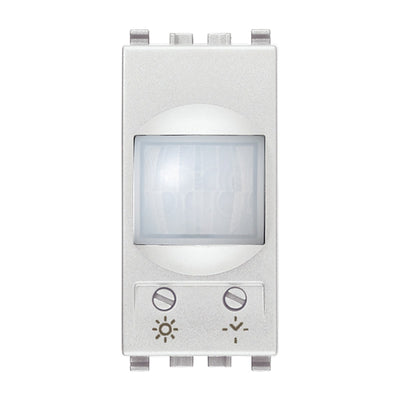 Eikon IR Relay Switch 230V Silver