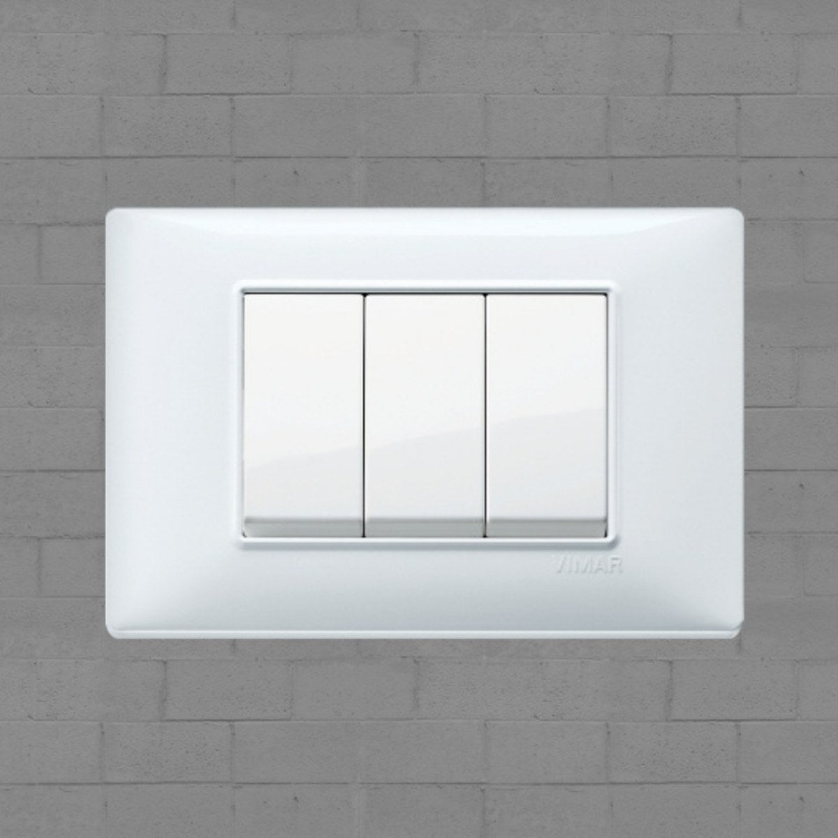 Vimar Plana Plastic 3 Gang Switch - White - 16A - PHOTO 8