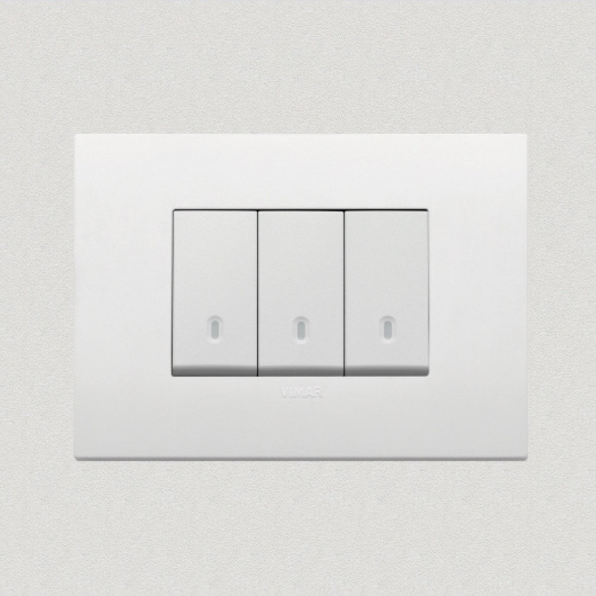 Vimar Arke Plastic 3 Gang switch - White - 16A - PHOTO 2