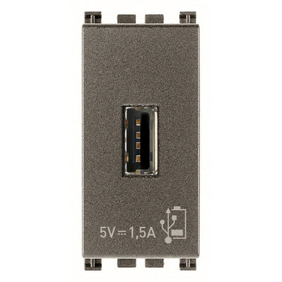 Vimar Arke USB Supply Unit 5V 1.5A 1M Aluminium