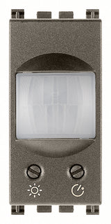 Arke IR Relay Switch 230V Aluminium