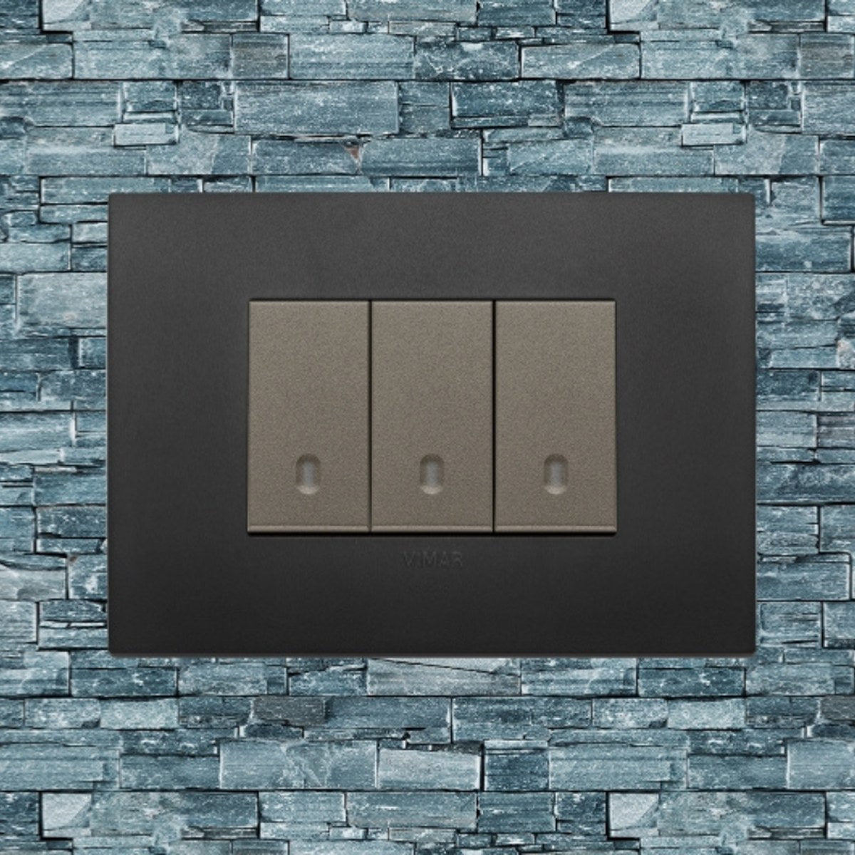 Vimar Arke Plastic 3 Gang switch - Black - 16A - PHOTO 25