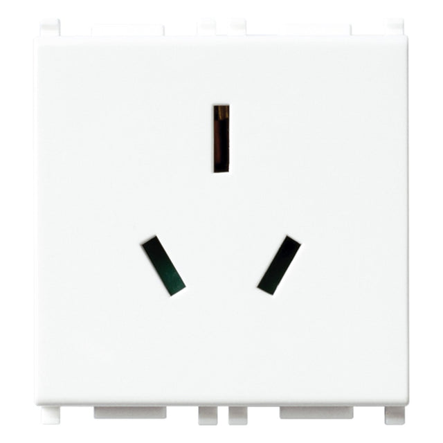 Vimar Plana 2P+E 10A Australian Sicury Outlet White