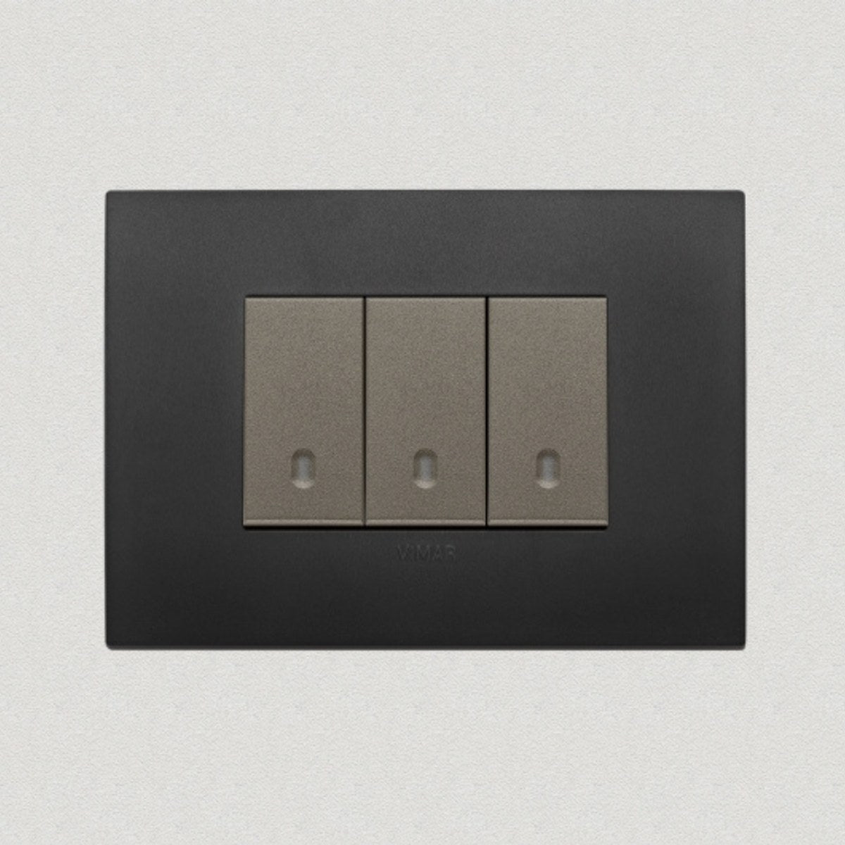 Vimar Arke Plastic 3 Gang switch - Black - 16A - PHOTO 1