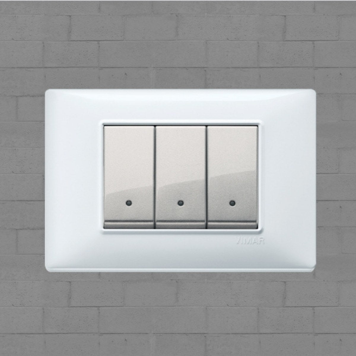 Vimar Plana Plastic 3 Gang Switch - White - 16A - PHOTO 15