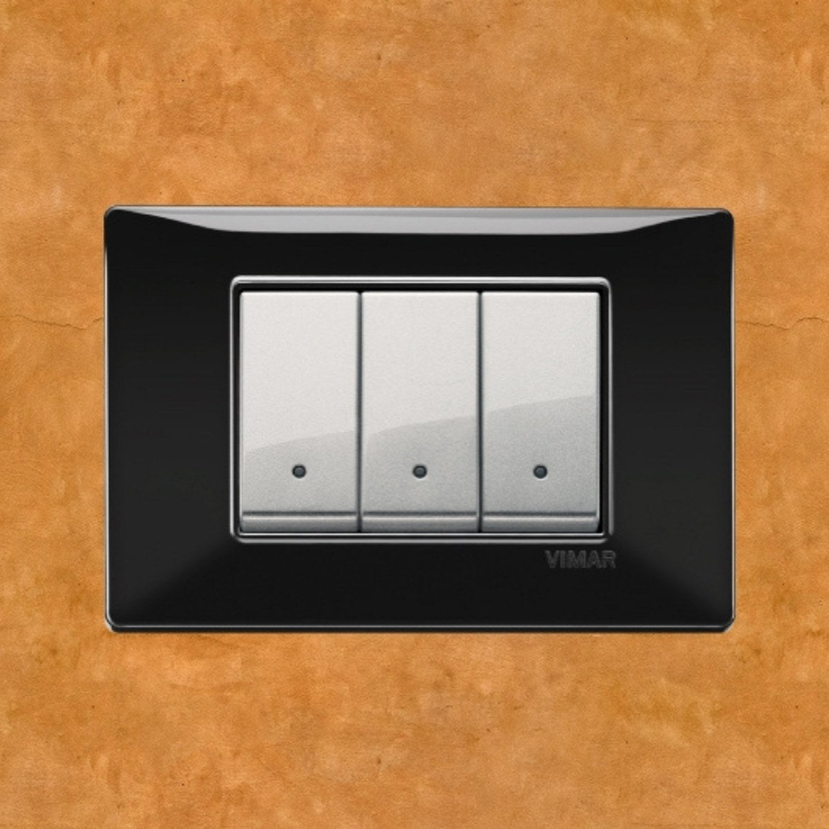 Vimar Plana Plastic 3 Gang Switch - Black - 16A - PHOTO 11